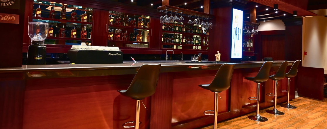 Tipsy Tiger Bar